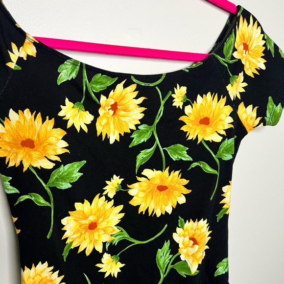 NEW Forever 21 Sunflower Knit Bodysuit - Picture 7 of 17